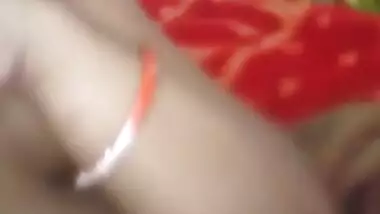 Desi cute girl show her big boob
