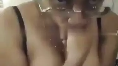 Big boob desi nude Tamil girl turns into a slut