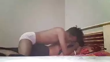 Desi guy sucking boobs of his neighbor bhabhi