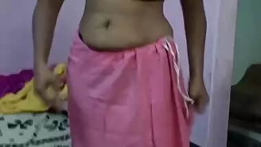 Arousing Indian female changes clothes in amateur homemade sex video