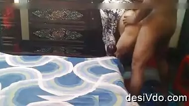 Innocent madhavi bhabhi fucked by father in law.