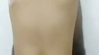 Desi Horny Housewife Sex In Bathroom Video