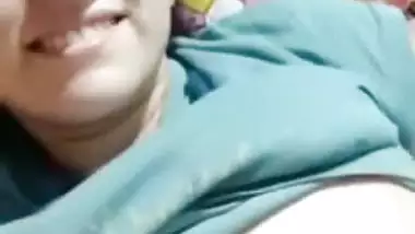 Cute girl huge boobs playing viral selfie video