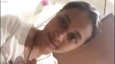 Desi Girl Showing Boob And Pussy