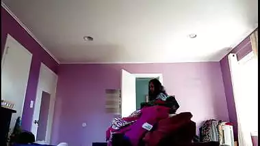 Spying on matured desi aunty dressing in bedroom