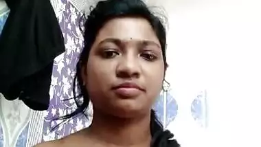 Malayali chechi nude show of her Big boobs and Pooru