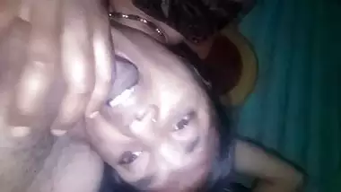 Local desi lady sucking sex rod of BF