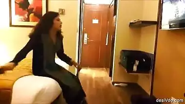 Newly married bhabhi in hotel on honeymoon